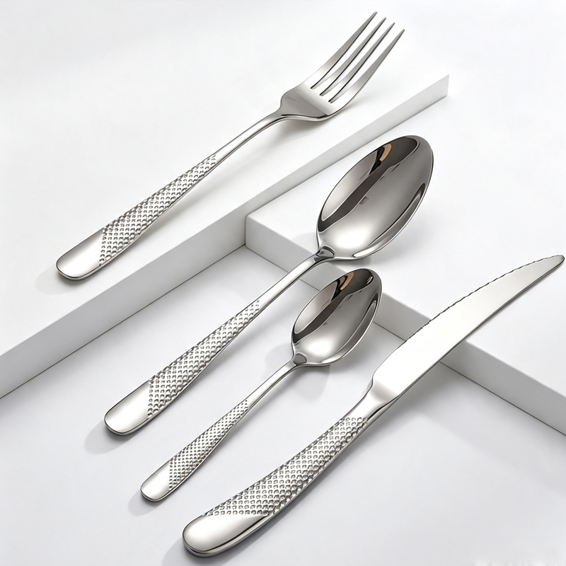 طقم أدوات مائدة من 32 قطعة بنم - مراجعة Gold Plated Cutlery وسعره